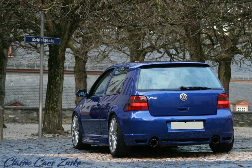 Golf 2 II 5 Türer Velour Sitzausstattung inkl. teilbarer Rückbank in Merenberg