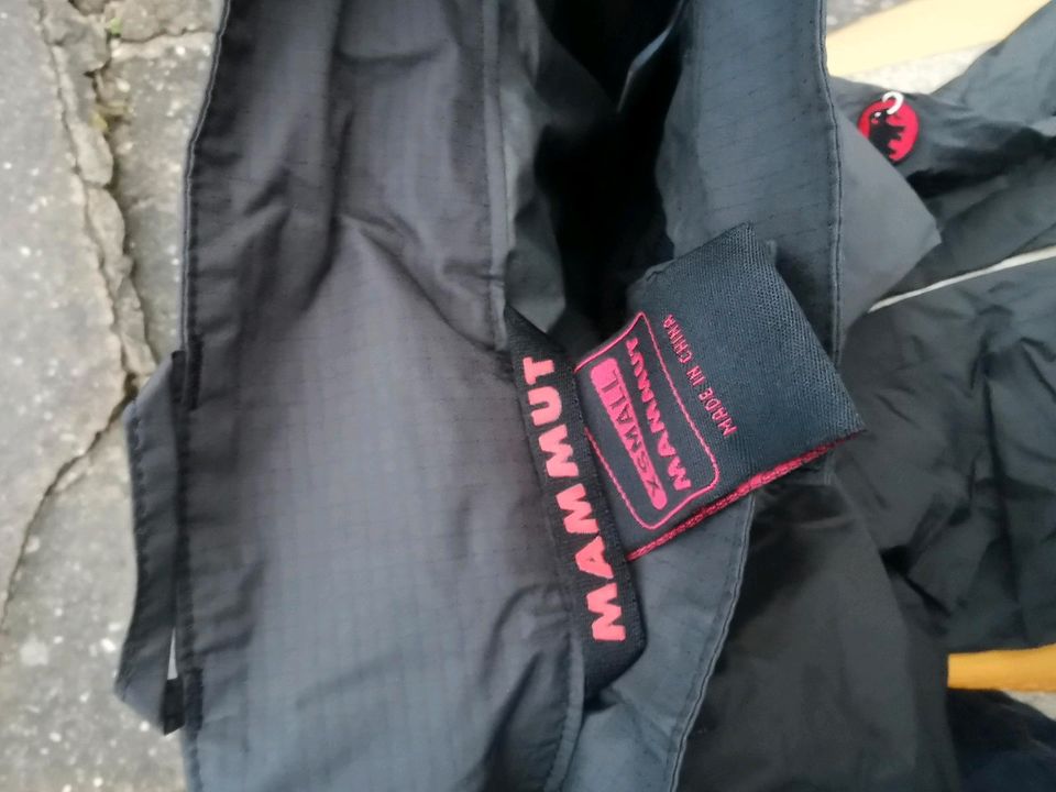 Damen-Wanderhose von Mammut in Herrieden