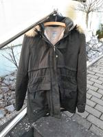 ZARA  Damen Winter Jacke  gefüttert  Olive Gr.40 Hessen - Ehringshausen Vorschau