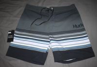 NEU Hurley Phantom Spektrum 18" Boardshorts Größe 30 S Schleswig-Holstein - Kiel Vorschau