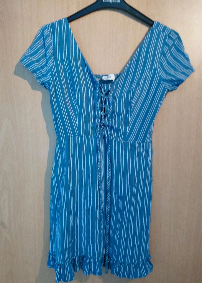 Hollister Kleid, blau, Größe S in Nürtingen