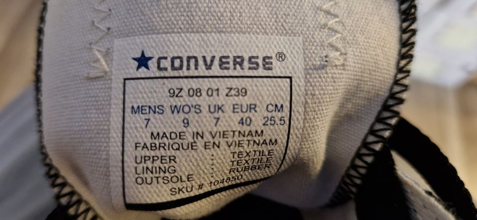 Converse, neu, Größe 40 in Tamm