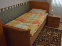 Vintage Schlafzimmer, Bett, Nachtkästchen, Kommode, Schrank, GeHa Bayern - Tirschenreuth Vorschau