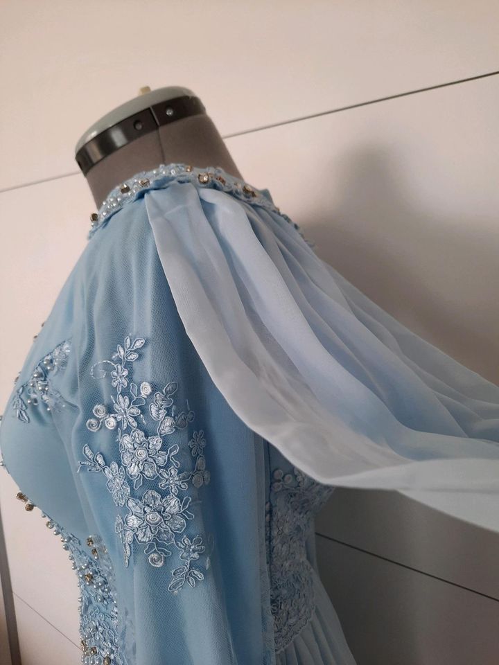 Abiye Verlobung Abendkleid Festliches Kleid mit Schulterschleppe in Berlin
