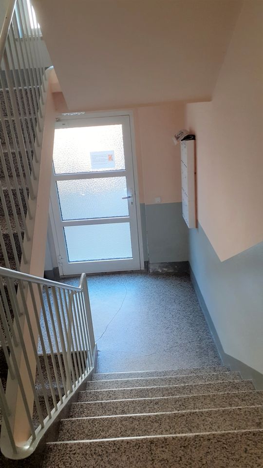 *** Hübsche 2-Raum-Wohnung im 1. Obergeschoss in Chemnitz-Markersdorf *** in Chemnitz