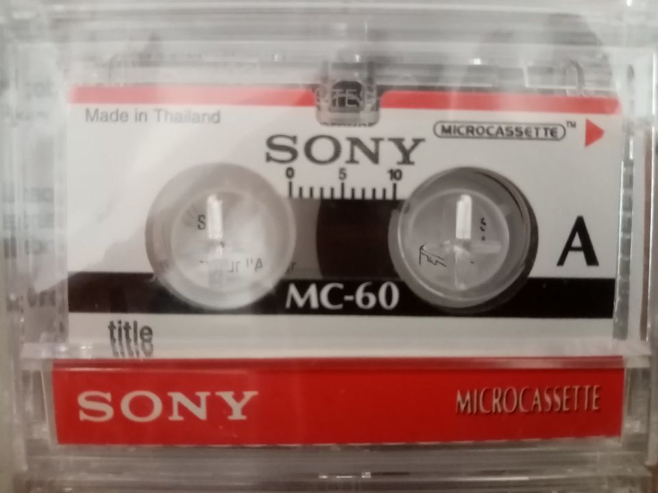 Sony Microcassette MC-60 in Enger
