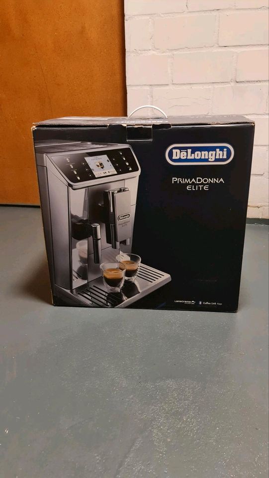 Kaffeevollautomat Delonghi PrimaDonna Elite in Menden