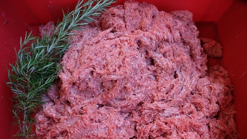 Schweinefleisch regional küchenfertig in Kümmersbruck