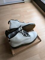 Dr. Martens 1460 Stiefel, Gr. 43, Weiß, neuwertig Bayern - Gauting Vorschau