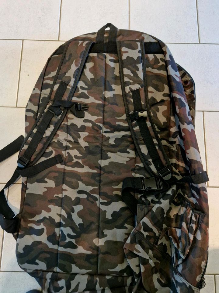 Rucksack (Carp Royal) in Leipzig