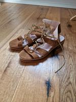 Schicke Sandalen - sehr angenehmes Material Nordrhein-Westfalen - Viersen Vorschau