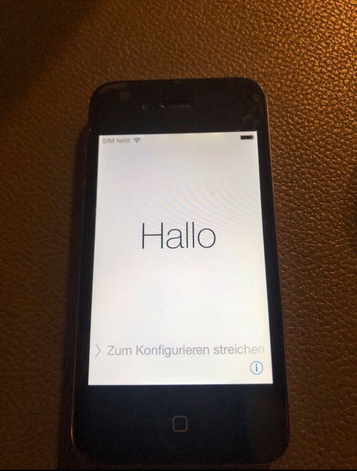 iPhone 4 gebraucht mit Panzerglas in Gescher