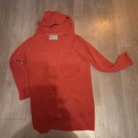 Strickjacke in Rot Niedersachsen - Papenburg Vorschau