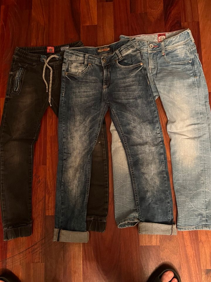 Jeans für Jungs in Hamburg