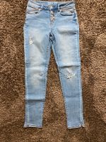 Jeans Gr. 36 Jeanshose sehr gut erhalten Nordrhein-Westfalen - Schloß Holte-Stukenbrock Vorschau