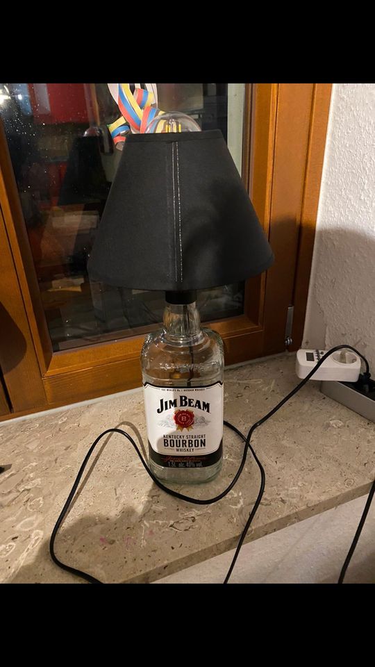 4,5l Jim Beam Flaschenlampe Lampe Flasche Whisky Leuchte in  Baden-Württemberg - Langenargen | Lampen gebraucht kaufen | eBay  Kleinanzeigen ist jetzt Kleinanzeigen