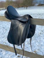 *TOP* Prestige Hippos Dressage new Dressursattel 17 Zoll schwarz Eimsbüttel - Hamburg Schnelsen Vorschau