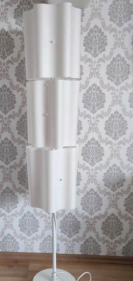 Ikea Stehlampe 147 cm weiß in Freudental