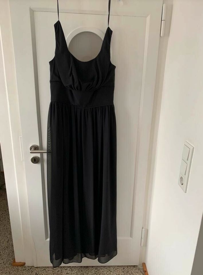 Neues Kleid Abi Abendkleid Ballkleid schwarz Größe 40 Swing in Düsseldorf