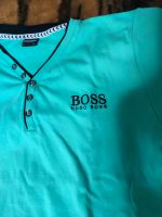 Hugo Boss T-Shirt türkis Größe M V-Ausschnitt Nordrhein-Westfalen - Löhne Vorschau