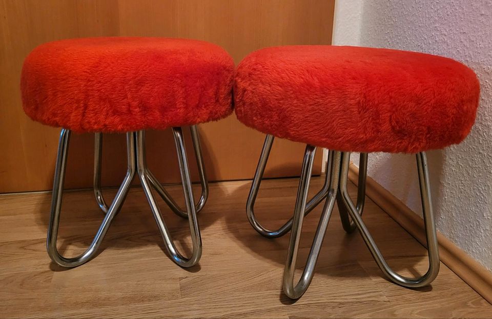 Plüsch Hocker Stahlrohr 70er Jahre Retro Vintage in Rüsselsheim