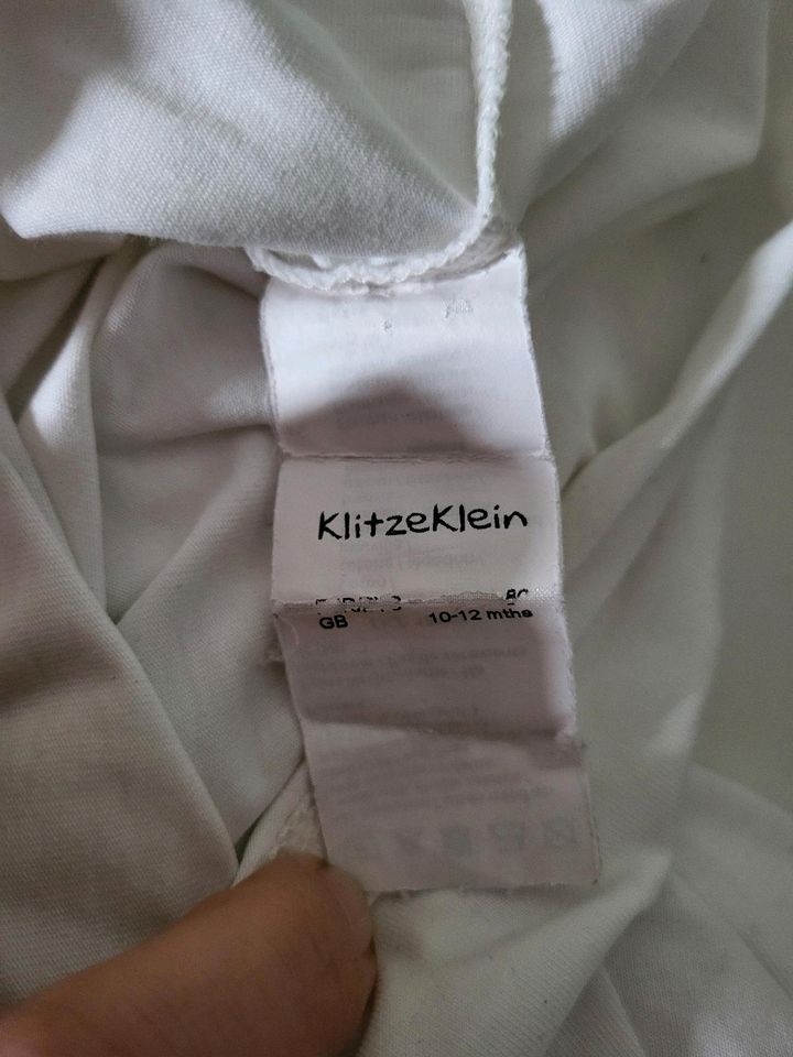 Kinder Langarmshirt, weiß, Klitzeklein, Größe 80 in Grünendeich Niederelbe