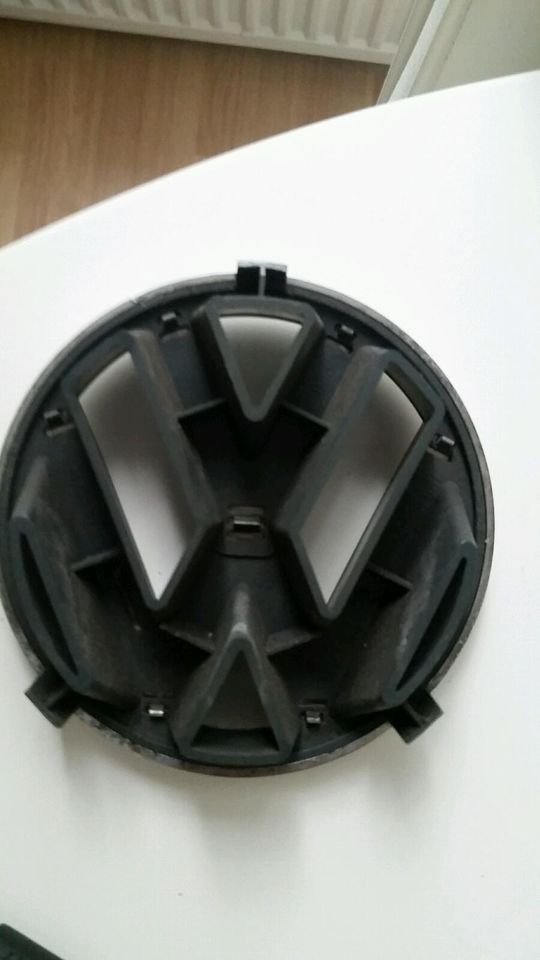 VW Volkswagen Kühlergrill Emblem Front Emblem in Hamburg