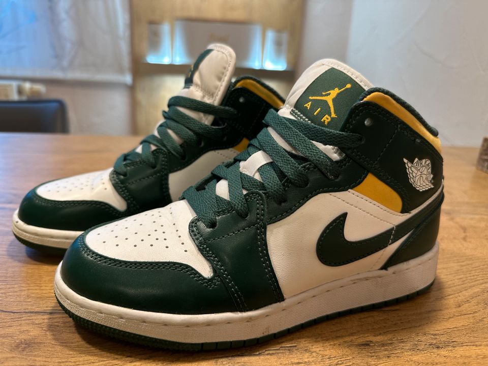 Air Jordan 1 Mid Sonics GS in Gr. 36/3.5-554725-371-NOBLE GREEN in Freiberg