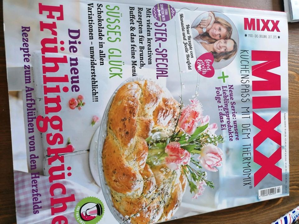 Verschiende Rezeptbücher - und Zeitschriften abzugeben! THERMOMIX in Brilon