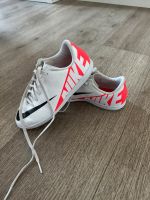 Nike Fußballschuhe Hallenschuhe Gr.33 Sachsen - Döbeln Vorschau