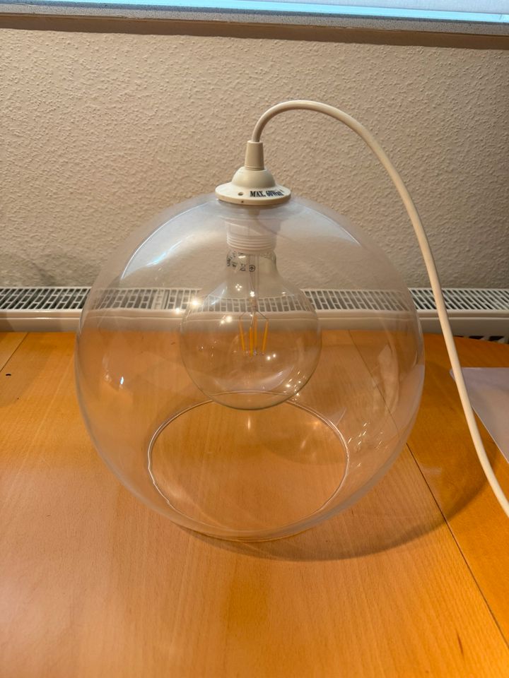 Ikea Deckenlampe Glas mit Glühbirne JAKOBSBYN in Bickenbach