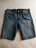 2 kurze Herren Jeans Größe S Brandenburg - Cottbus Vorschau