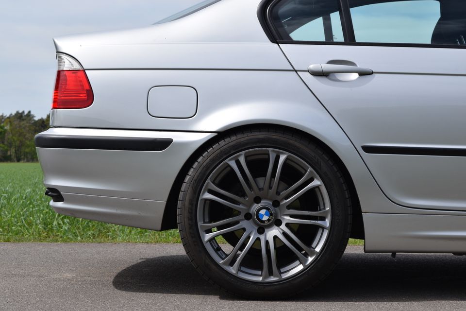 BMW 18 Zoll Kompletträder 7mm 5×120 8.5×18keramikversiegelt Z1 Z3 in Neuhausen/Spree