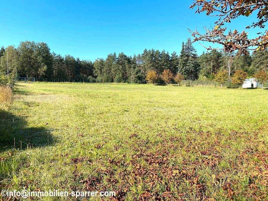 GRUNDSTÜCK IN WEIDEN, SCHUSTERMOOSLOHE in Weiden (Oberpfalz)