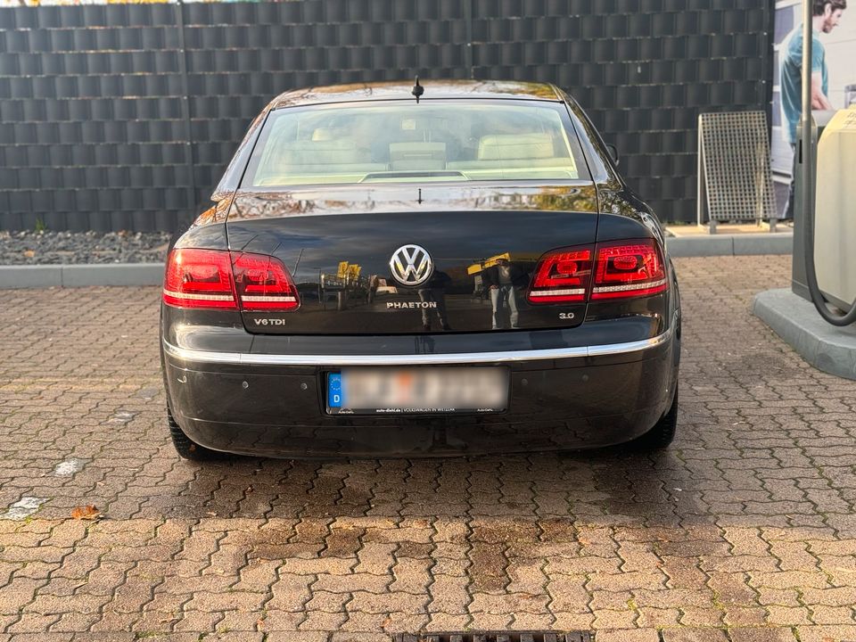 VW Phaeton 3.0 V6 in Alfeld (Leine)