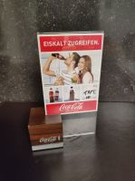 Coca Cola - Tischaufsteller "Eiskalt zugreifen" mit Holzfuß Hessen - Roßdorf Vorschau