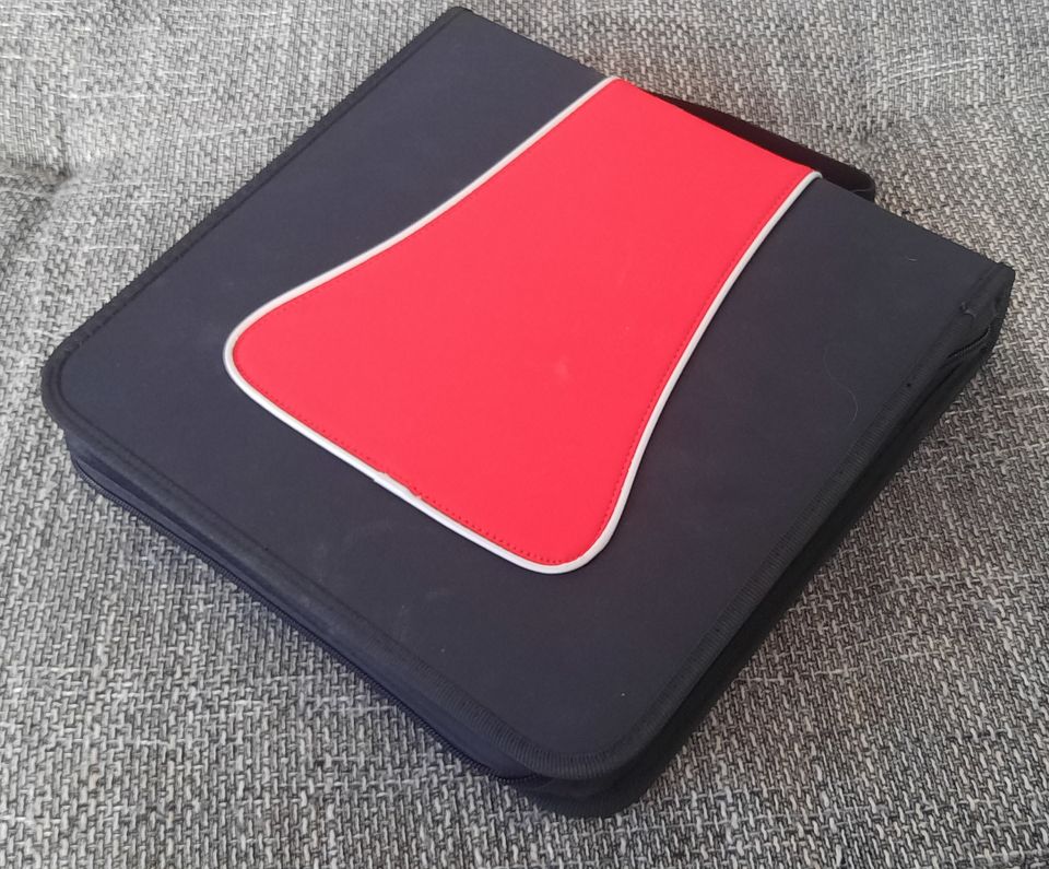 CD DVD Blu-ray Tasche rot schwarz groß XL 128 Fächer in Schramberg