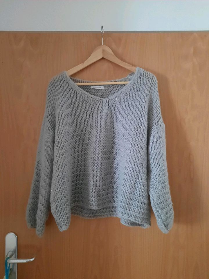 Strickpullover grau Gr.42/L in Köngen