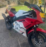 Yamaha FZR 600 Marlboro 18000 km Bayern - Schwabach Vorschau