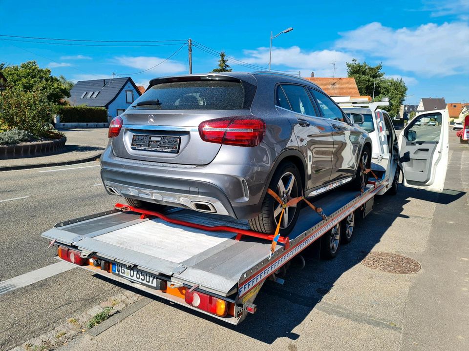 Pannenhilfe Transporthilfe Fahrzeug Transport Kfz Überführung in Achern