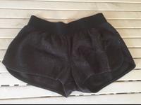 Adidas Shorts Running Damen Gr.M Gr.38 anthrazit wie neu Herzogtum Lauenburg - Dassendorf Vorschau