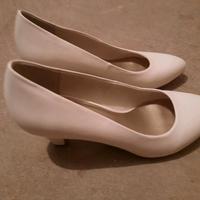 Schuhe cremeweiß Sachsen - Chemnitz Vorschau