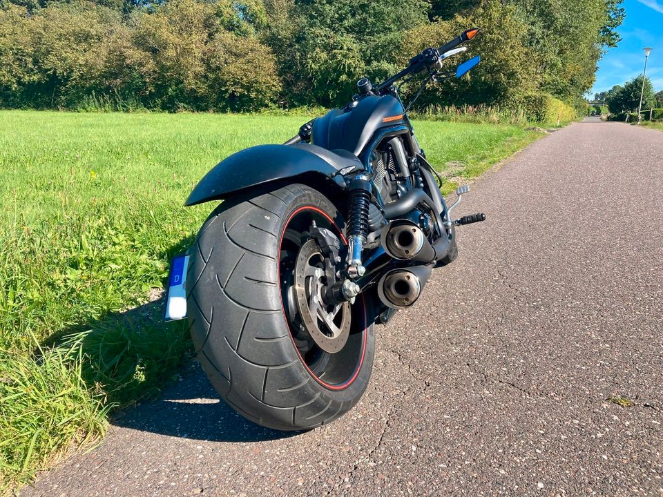 Harley-Davidson Night Rod Super Umbau in Bergisch Gladbach