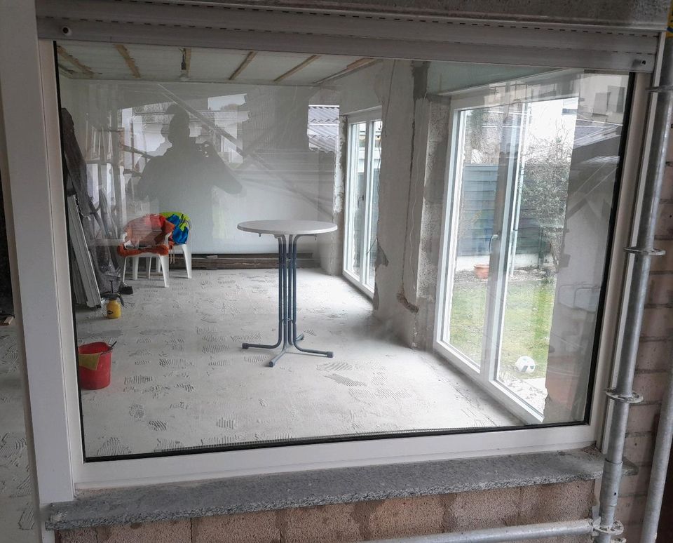Kunststofffenster 2fach verglast feststehend mit Rolladen in Groß-Zimmern