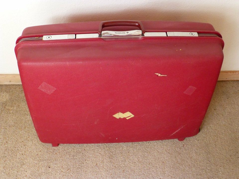 Reisekoffer Samsonite Bordeauxrot 70er Jahre Weinrot Vintage in Bielefeld