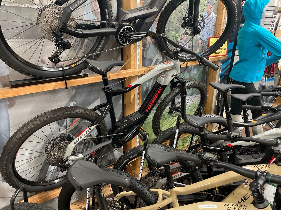 50% SALE * E-BIKE HAIBIKE HARDSEVEN 9 * 27.5er EMTB in Röhrsdorf