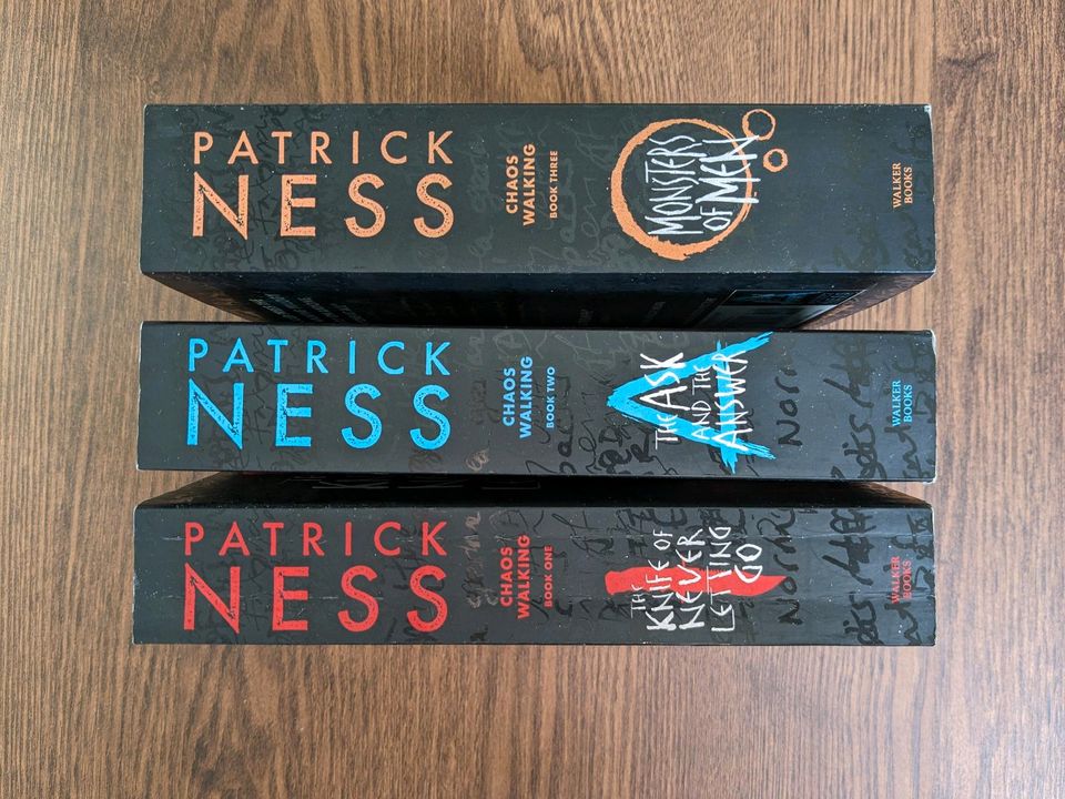 Chaos Walking Trilogy - Patrick Ness - Englisch in Merzig