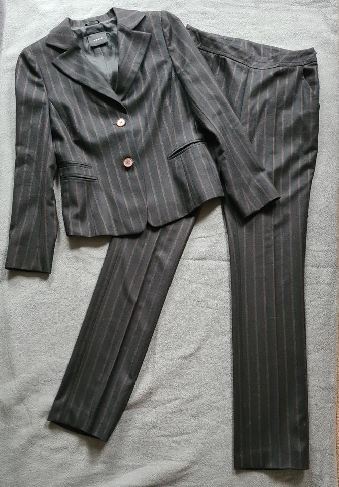 Akris Blazer/Sakko Kaschmir + Hose Damen, Gr. 34/36 - Neuwertig in Kesselsdorf