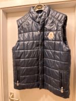 Herreweste Moncler dunkelblau Größe L Berlin - Biesdorf Vorschau