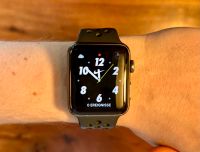 Apple Watch Nike Series 3 GPS, 42 mm München - Untergiesing-Harlaching Vorschau